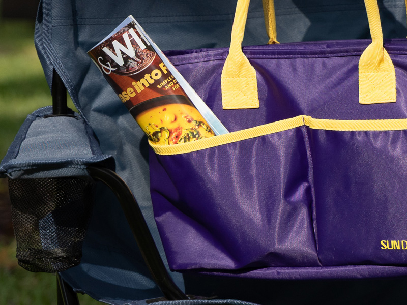 Open lunch bag showing 4-pocket layout